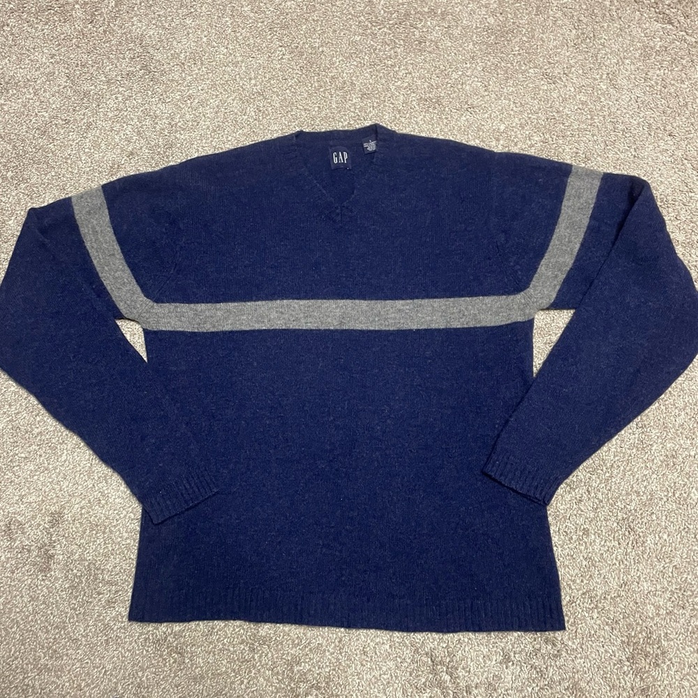 Vintage Men’s Gap Lambswool V-Neck Sweater Size L